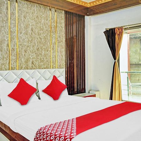 Hotel O Om Shanti Inn コルカタ エクステリア 写真